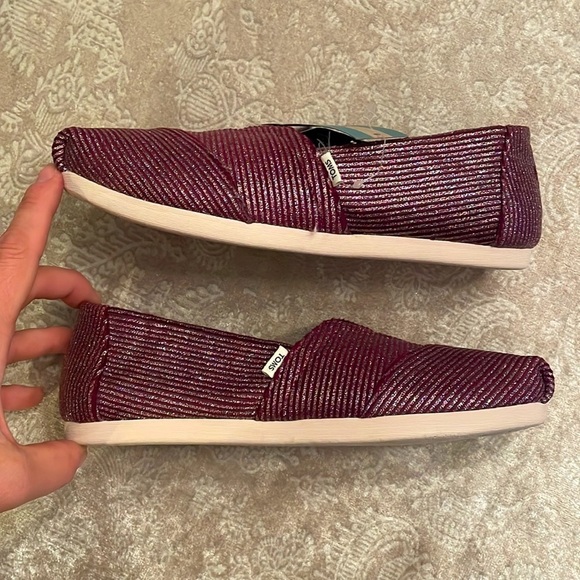 Brand New Toms Cabernet Glitter Rib Knit Slip On Shoes Casual Sparkly Canvas - Picture 7 of 16